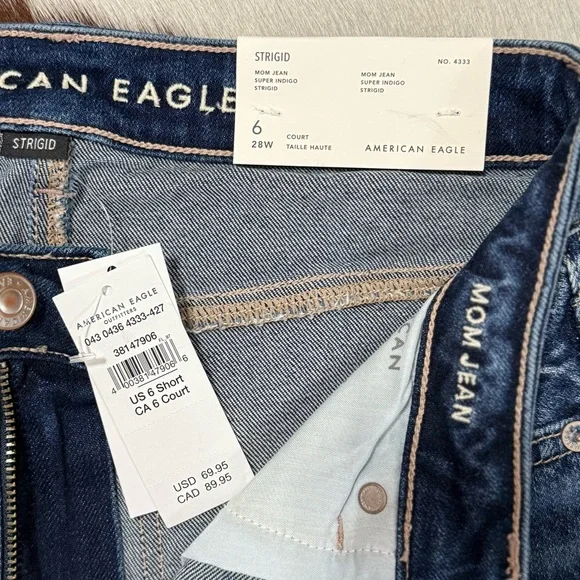 American Eagle Outfitters Super Indigo Ripped Strigid Mom Jean - Picture 4 of 5